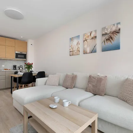 Apartment Enklawa - Z Balkonem I Parkingiem Blisko Plazy I Jeziora By Renters *